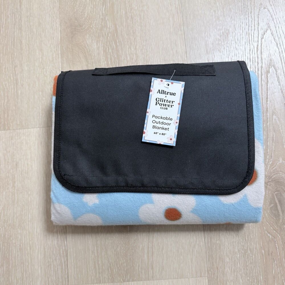 Large Packable Outdoor Blanket 60x80 Blue Floral NEW All True x Glitter Power